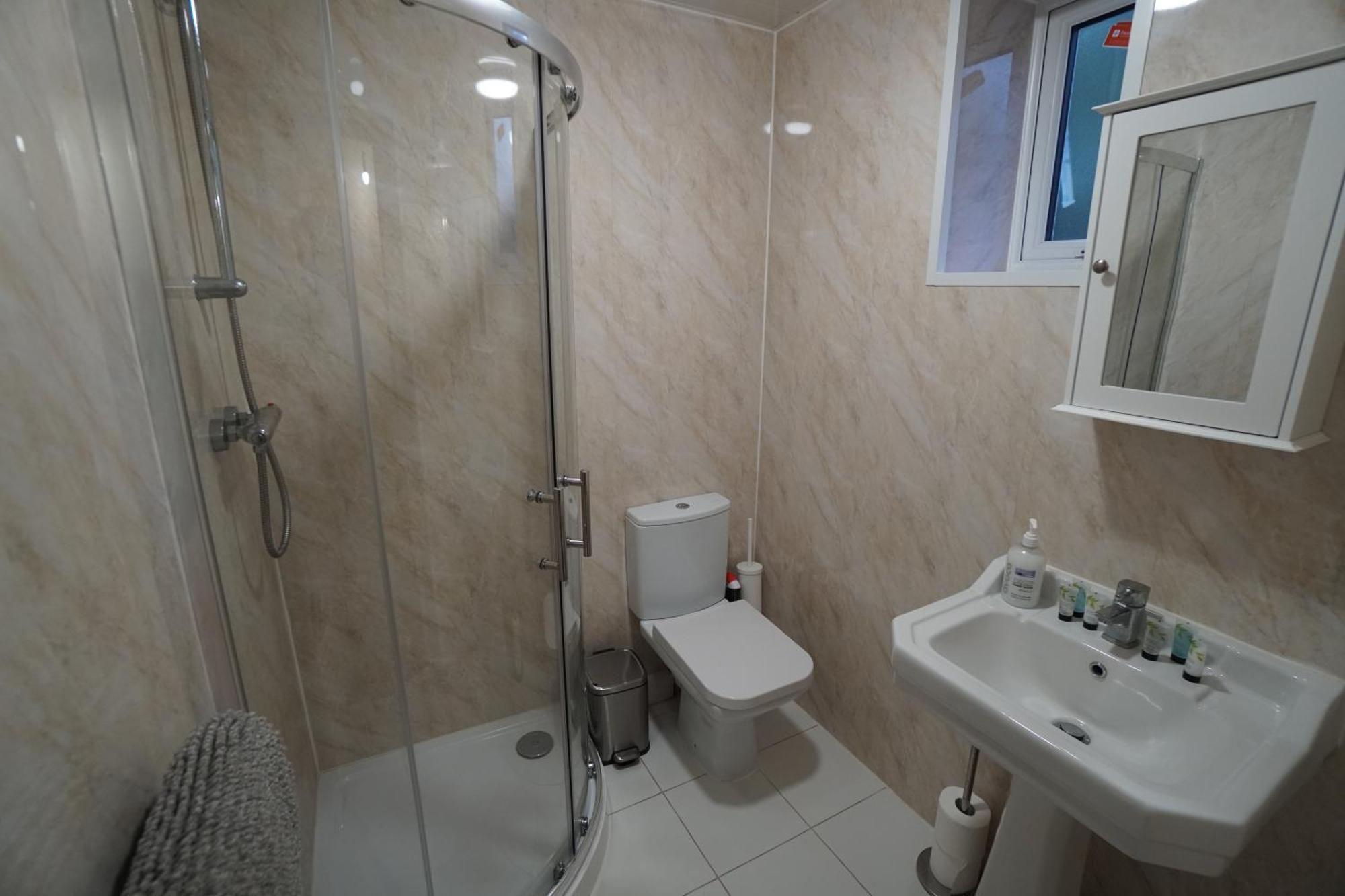Arbourfield Apartment *