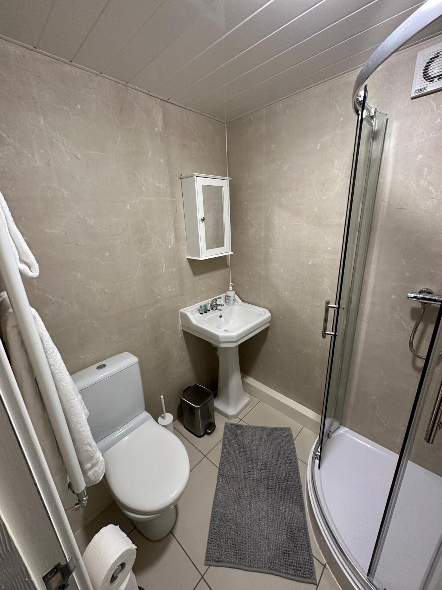 Arbourfield Apartment